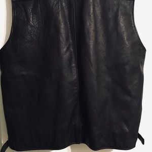 Roots New Men's Black leather vest
